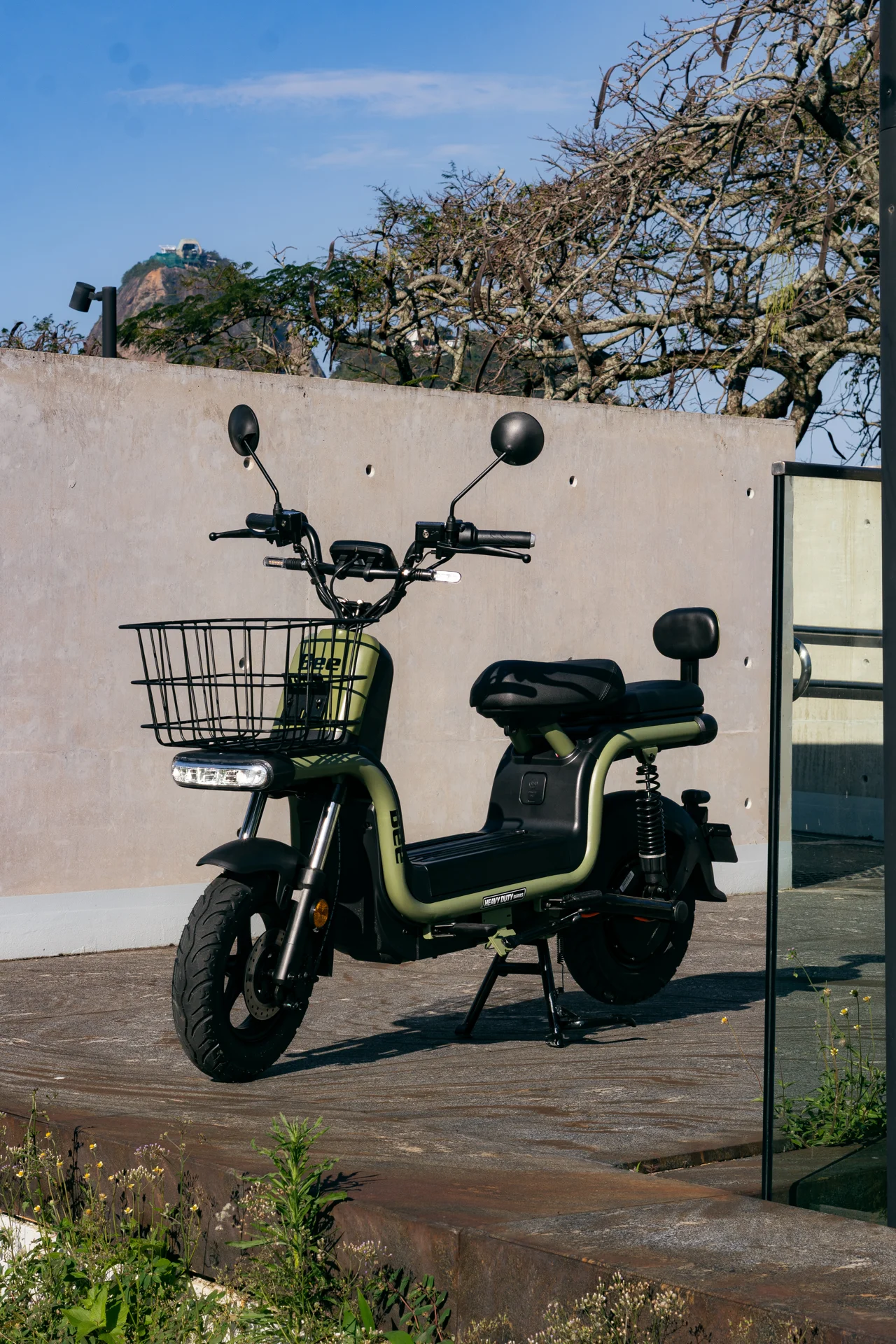Bee U1 Heavy Duty em Salvador